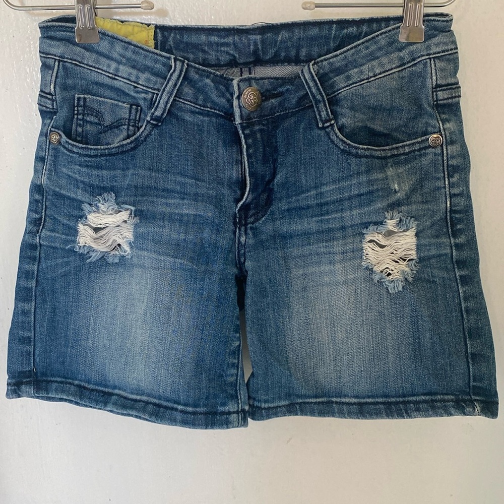 Machine Jean Cut Off Shorts